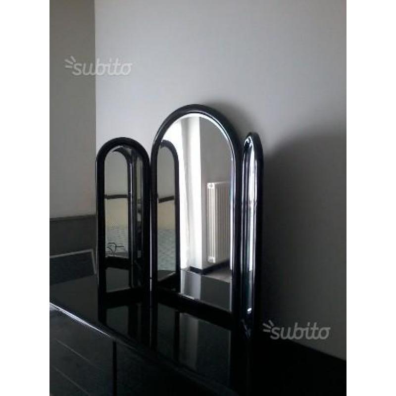 Specchiera tripla