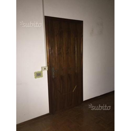 Porte in legno complete