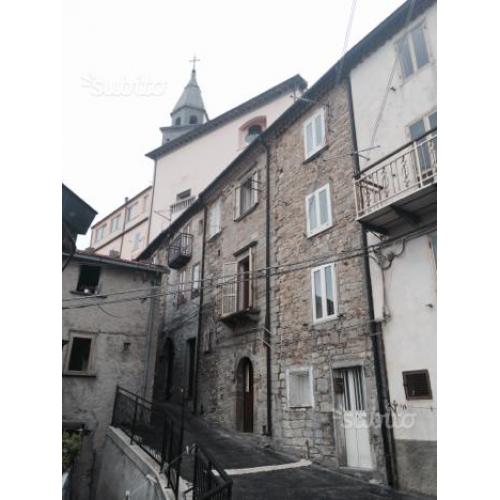 Casa nel centro storico di Castiglione M.M