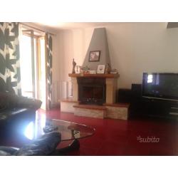 Villa a schiera 5 vani - Valdurasca - Follo (SP)