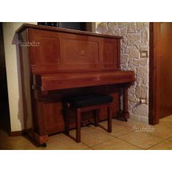 Pianoforte verticale