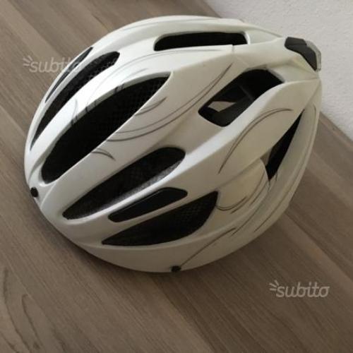 Casco mtb, corsa, touring,cicliturismo