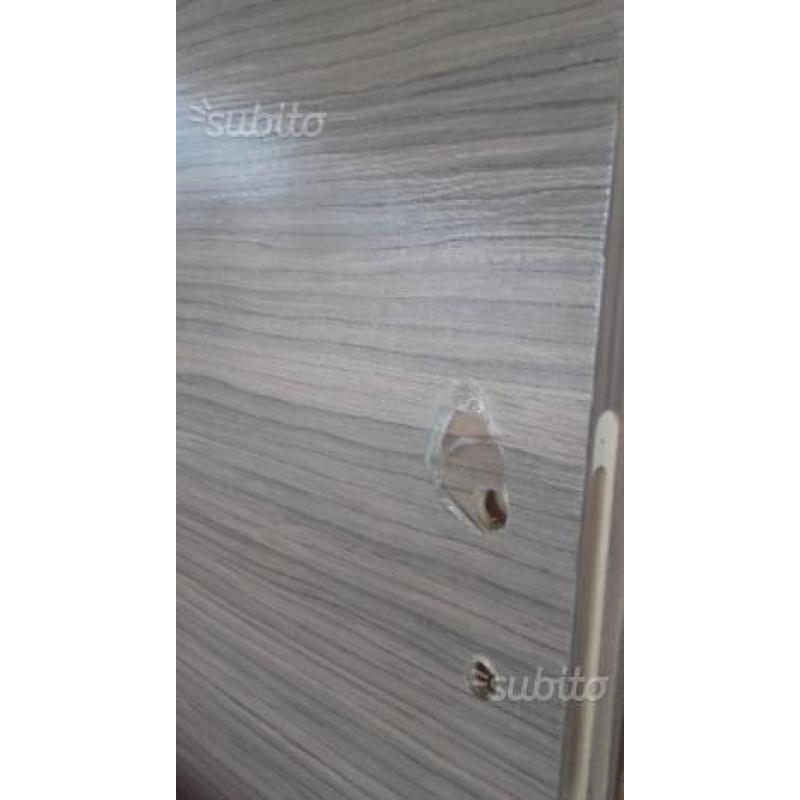Porta in legno nuova completa