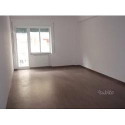 Ampio appartamento ellera 3 camere 2 bagni
