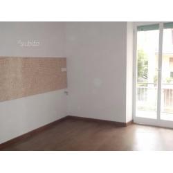Ampio appartamento ellera 3 camere 2 bagni