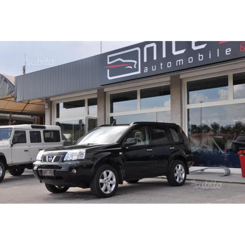 NISSAN X-Trail 2.2 dCi Elegance - 4x4