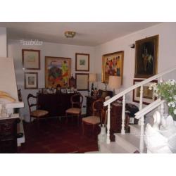 Quartu Margine Rosso villa panoramica con giardino