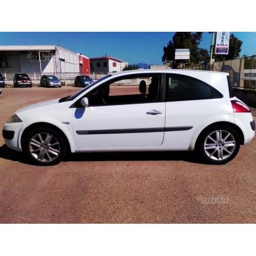 RENAULT Megane Mégane 1.9 dCi 3p. Confort Dynami