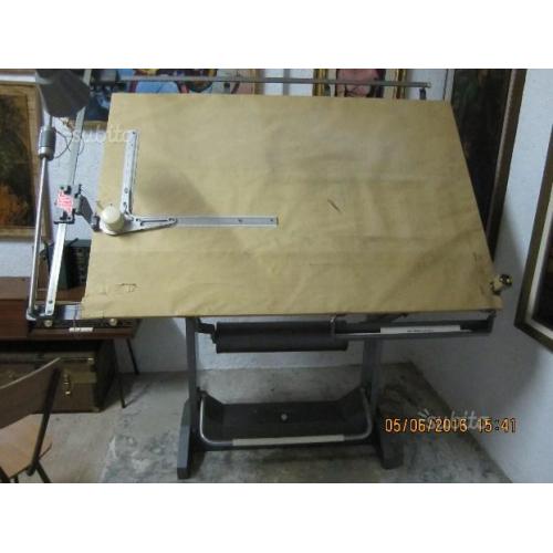 Tecnigrafo professionale