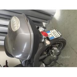 Aprilia Scarabeo 250 - 2006