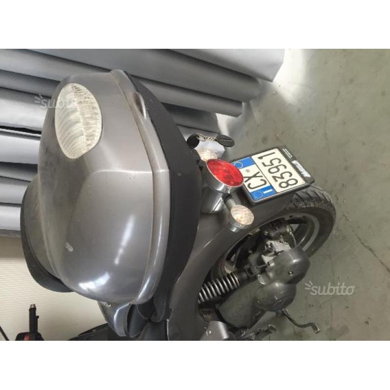 Aprilia Scarabeo 250 - 2006