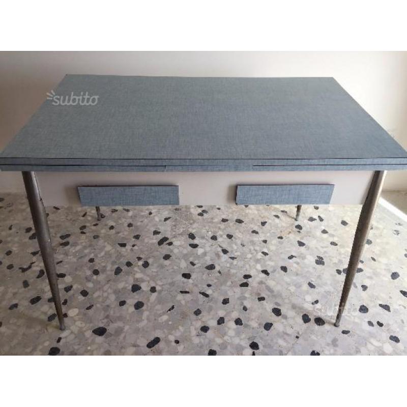 Tavolo allungabile