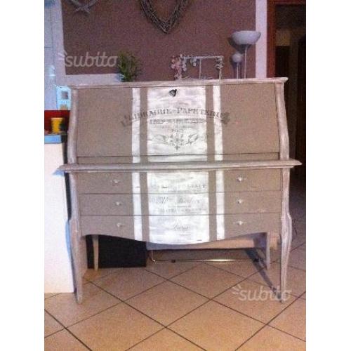 Scrittoio shabby chic