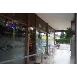 Bar / gelateria