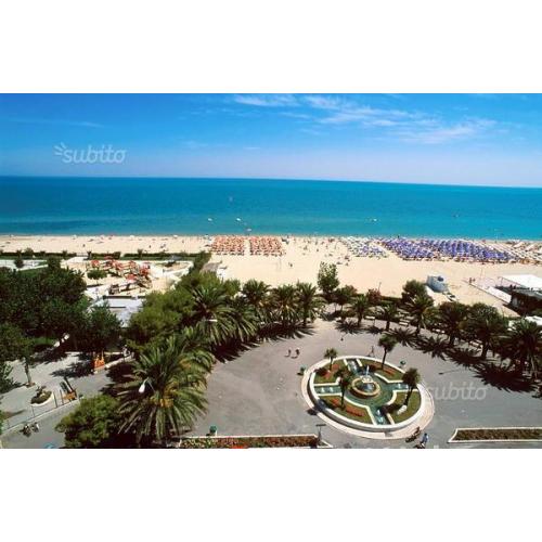 App grande con due bagni a 150mt dal mare