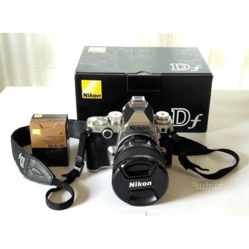 Nikon DF
