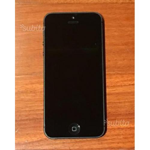 IPHONE 5 NERO schermo perfetto senza un graffio