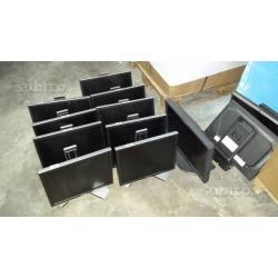 Computer desktop per uffici e centroscommesse