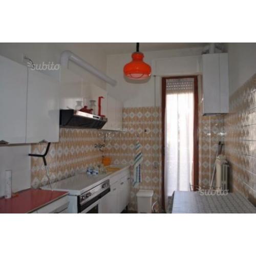 Appartamento a Staffolo, 5 locali