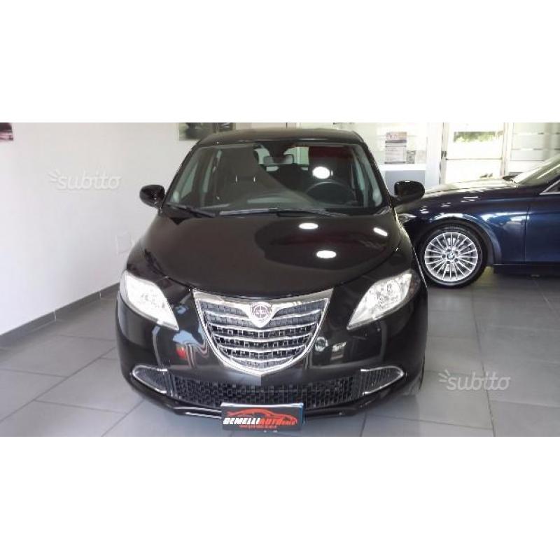 LANCIA Ypsilon 1.2 GPL NUOVO KM40000 NUOVA
