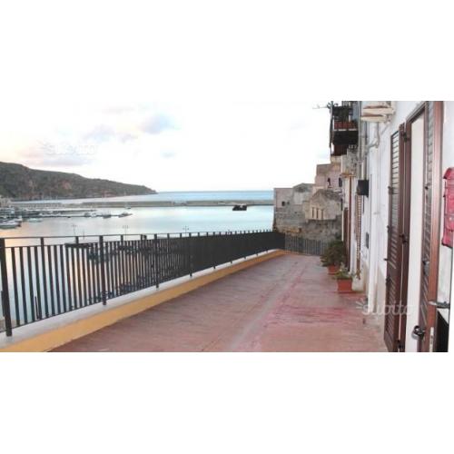 CASA DEL PORTO (fino a 6 posti letto) Castellammar