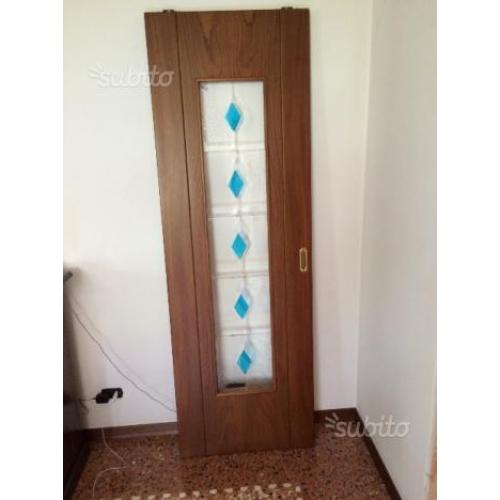 Porta scorrevole a due ante