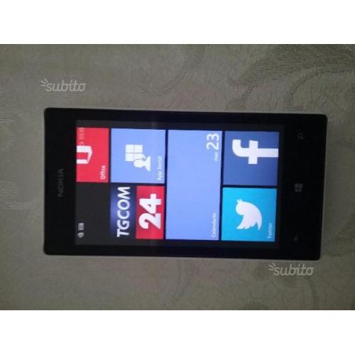 Nokia lumia 520