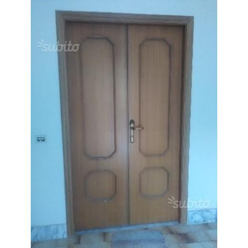 Portone d'ingresso per interno in ciliegio